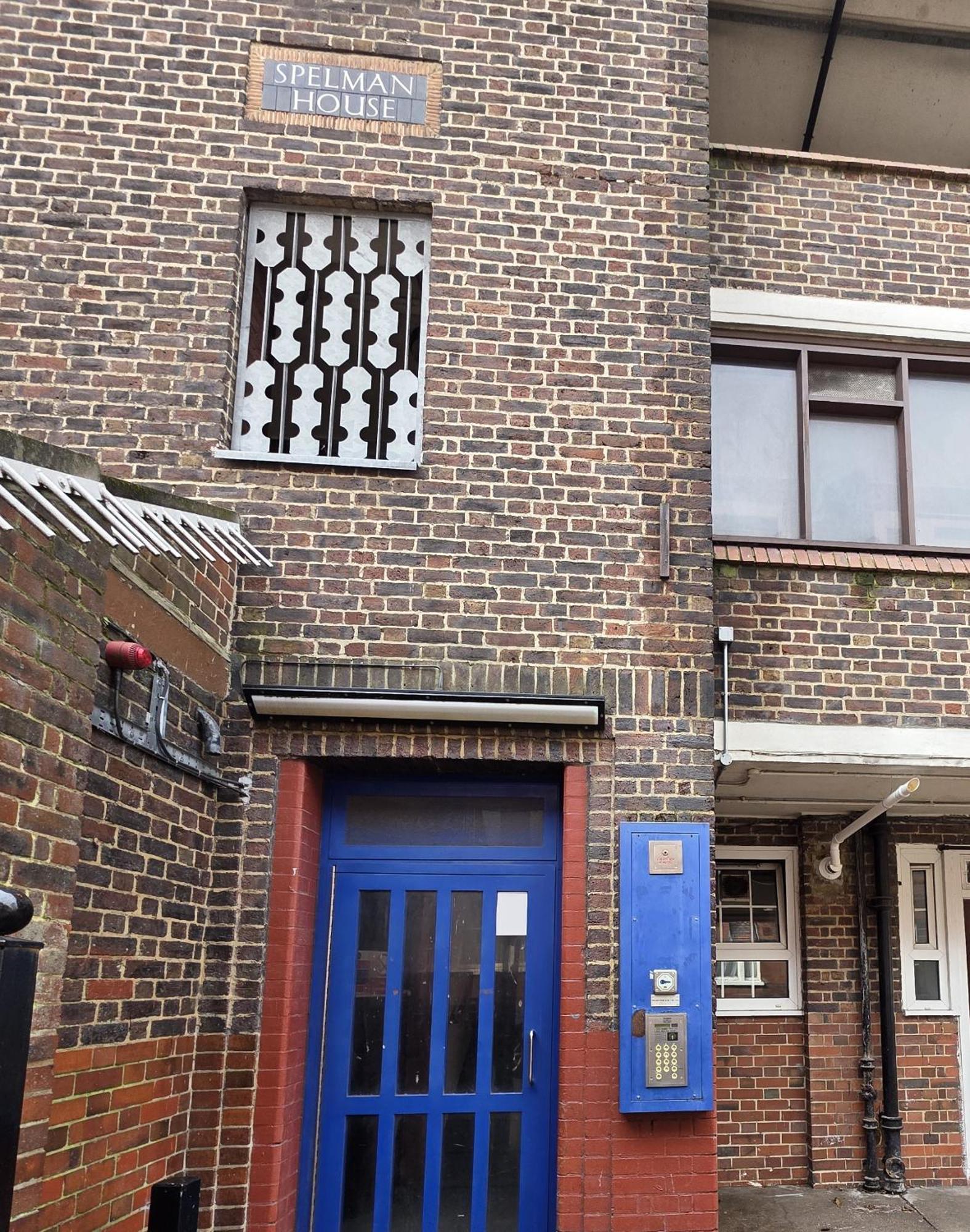 Budget Grey House London Exterior photo
